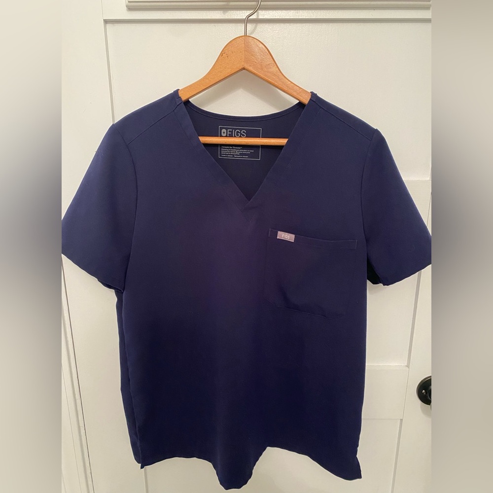 FIGS Scrub Top